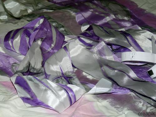 rubans violets